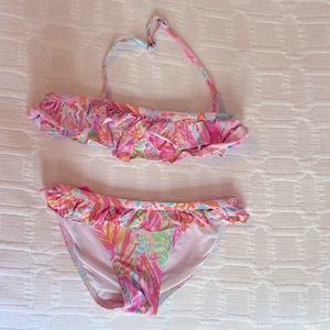Girls size 6 bikini. Excellent condition!!